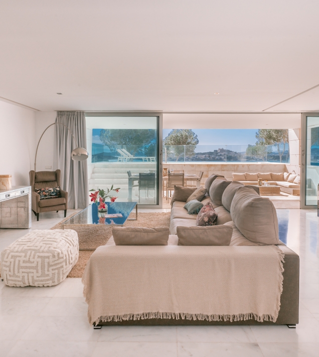 Resa Estates Talamanca for sale Pouet luxury living 3.JPG
